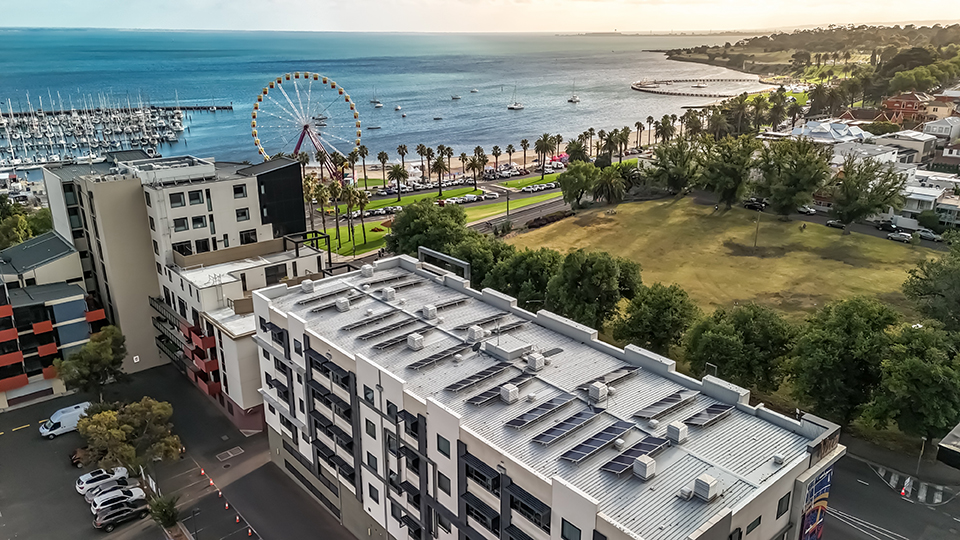 Vue Apartments Geelong to Eastern Beach